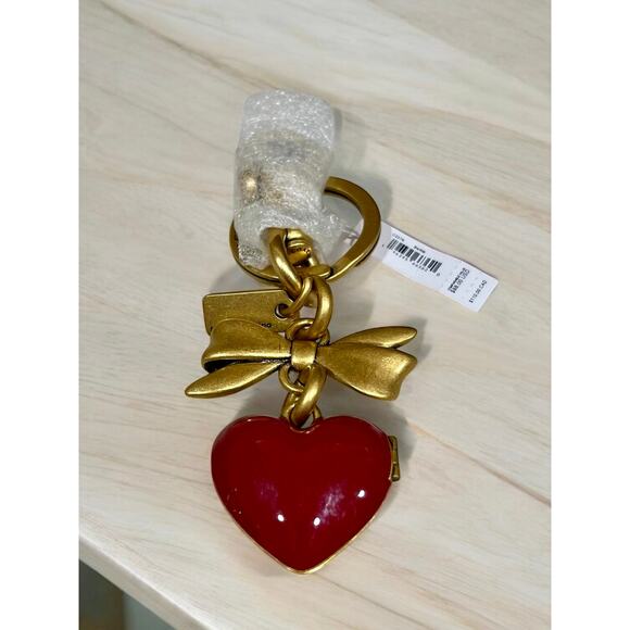 NWT Coach CZ276 Bow Heart Locket Charm/Key Ring - Picture 3 of 4